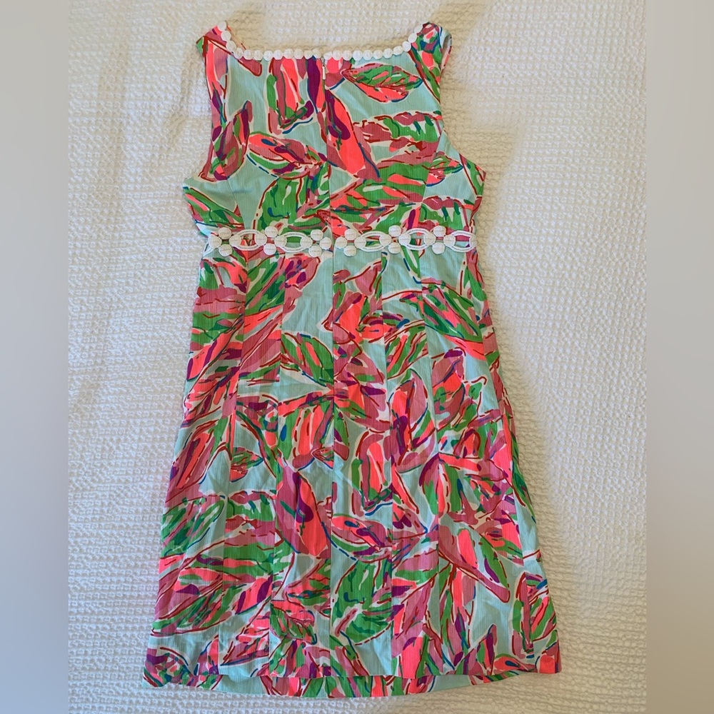 Lilly Pulitzer Rosie in the Vias Lace Detail Square Neck Shift Dress Size 0 - Picture 2 of 4